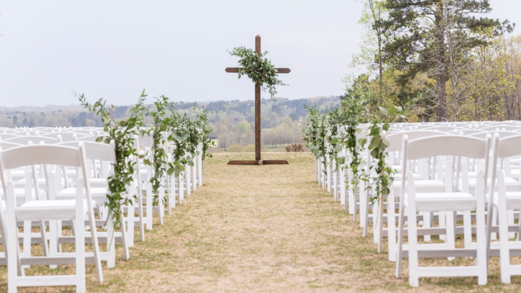 Foxhall Resort Wedding Ceremony Garden Outdoor Setup